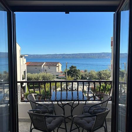 Apartments Villa Sunce Dugi Rat Kültér fotó